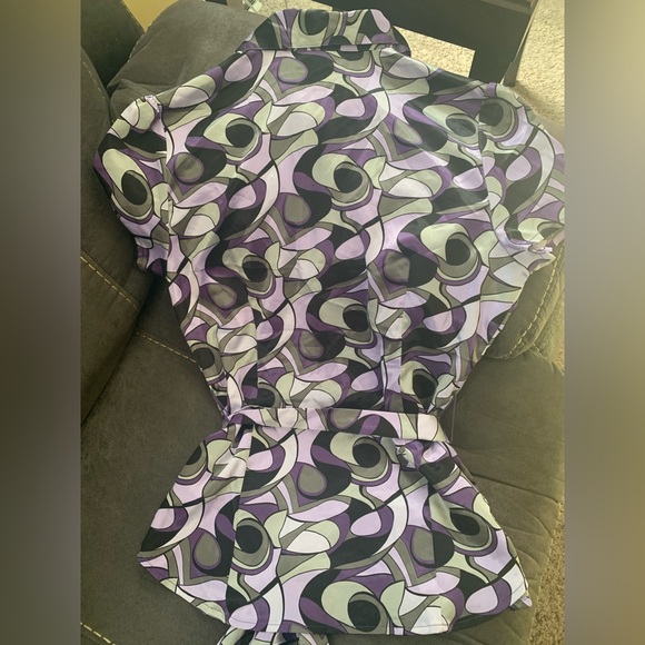 Lot of 2 sz Small tops shirts blouse satin purple retro print - Picture 8 of 9